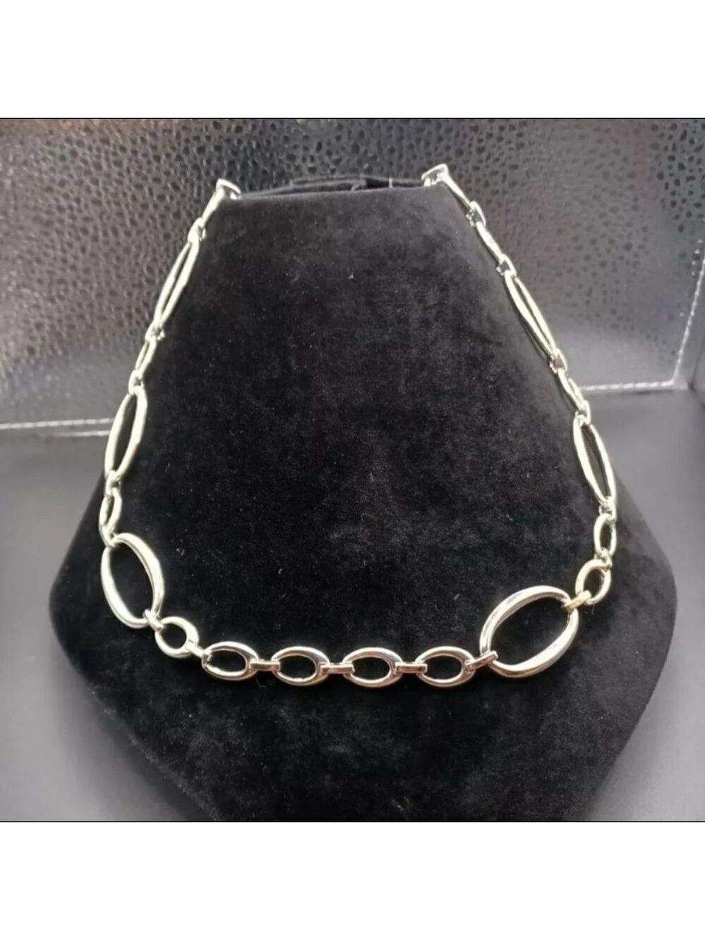 Trifari Marked Silvertone Loop Chain Statement Necklace